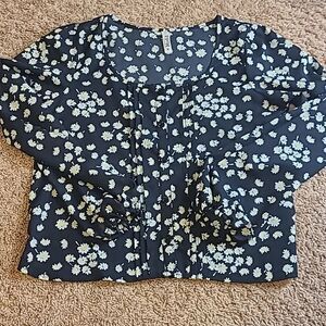 Mudd floral pattern crop top, Boho, Size Medium